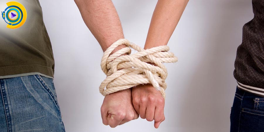 وابستگی بیش از حد